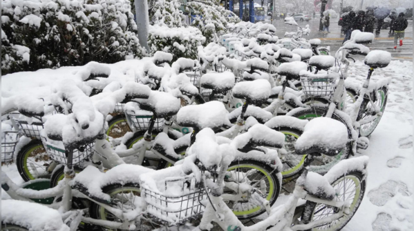 Snow to persist in some areas as precipitation stops Thursday