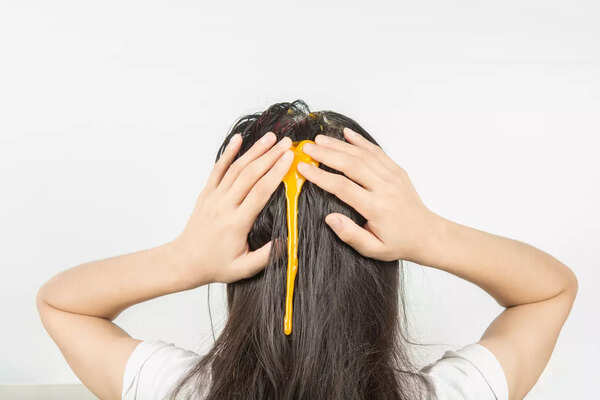 How are eggs beneficial for hair