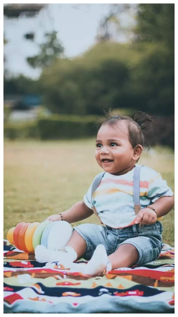 Navin Pictures