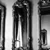 Placing the mirrors in wrong directions 