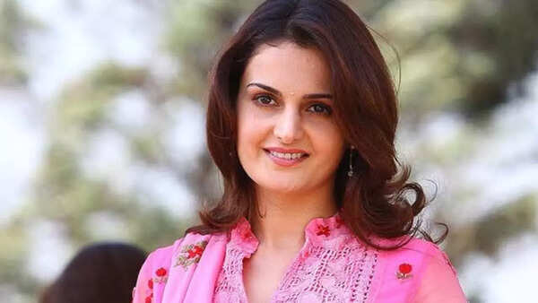 Monica Bedi Photos