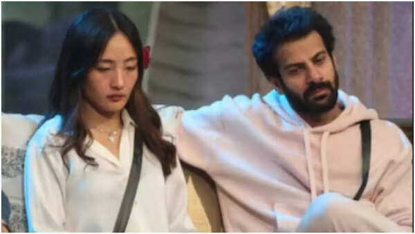 Chum Darang Stills
