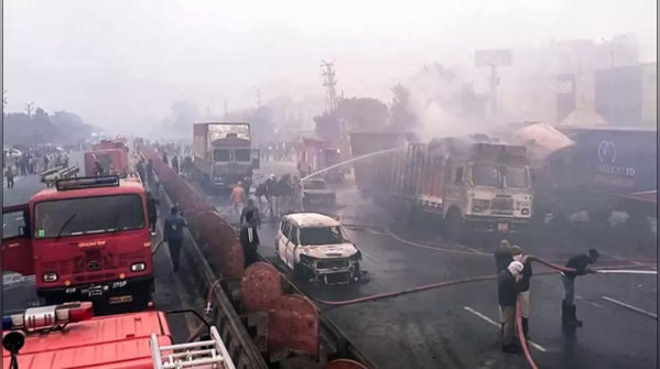 Gas leak accelerates fire spread
