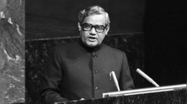 Eloquent master of Hindi oratory