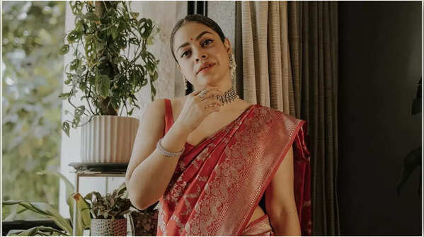 Sumona Chakravarti