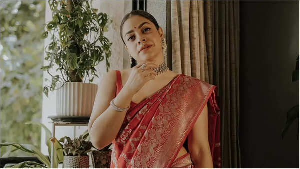 Sumona Chakravarti