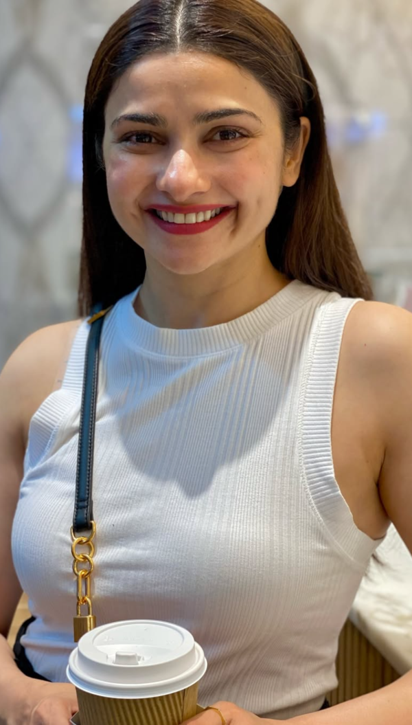 Prachi Desai Wallpapers