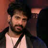 Article image for: Entering the <i class="tbold">bigg boss house</i>