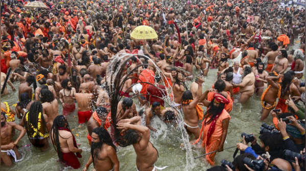 Akhada bathing order