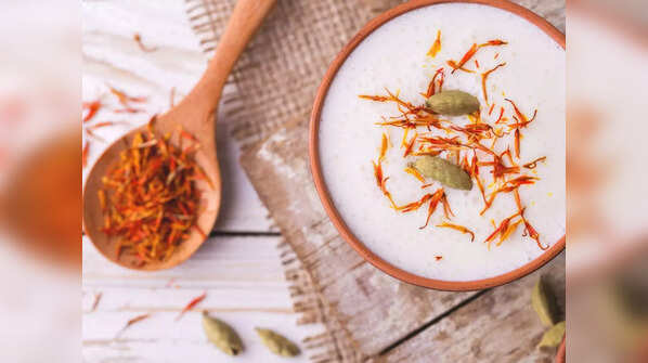 Mix with jaggery and nuts
