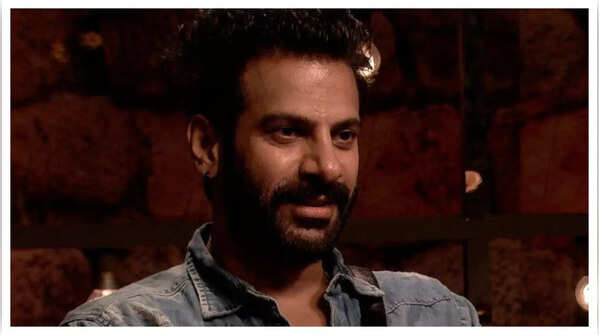 On decoding Avinash's game