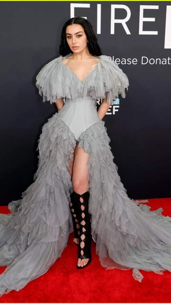 Charli XCX Photos