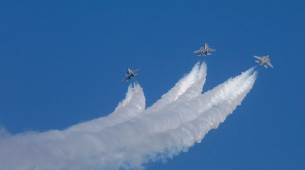 Spectacular air displays