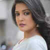 <i class="tbold">gulki joshi</i>