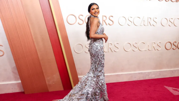 Mindy Kaling Wallpapers