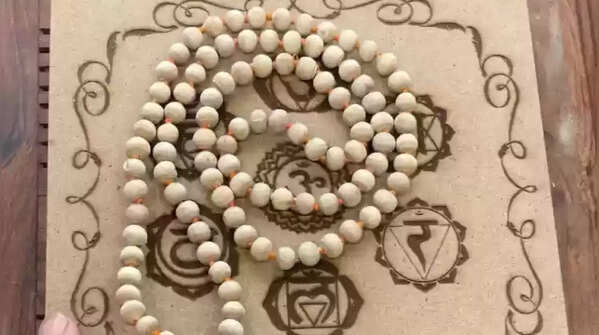 Methods of Wearing Tulsi Mala