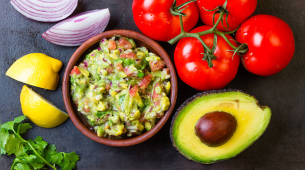 Add chopped tomatoes to avocados to boost antioxidant absorption