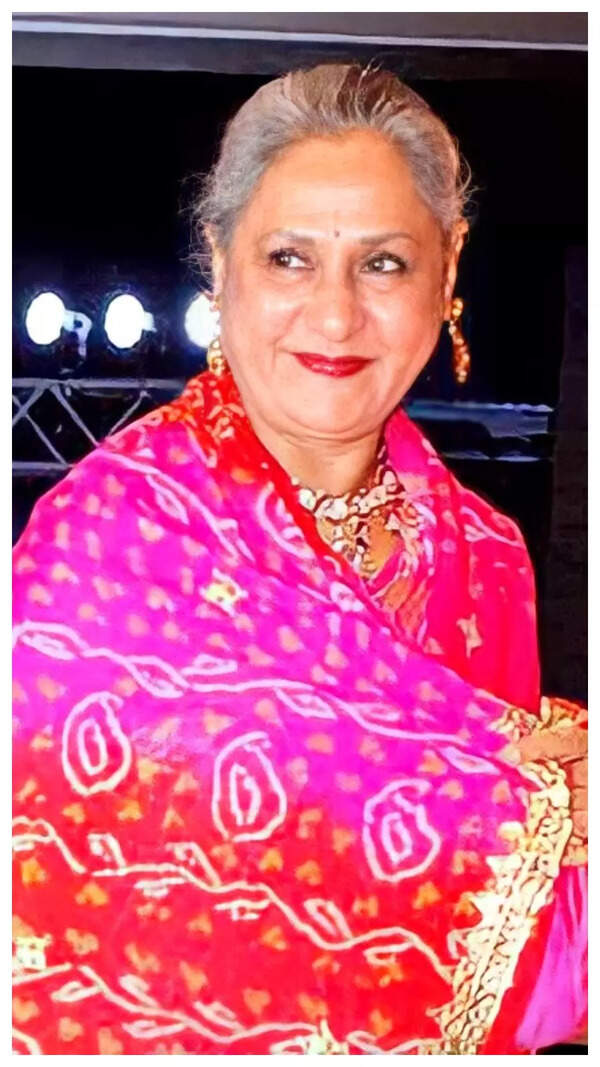 Jaya Bhaduri Photos