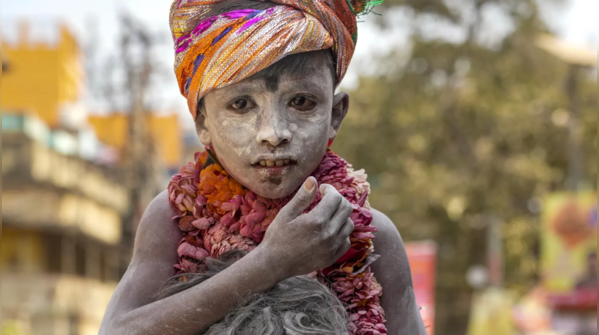 Holi magic unfolds