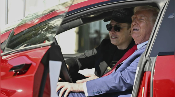 ‘I’ll pay full price,’ says Trump
