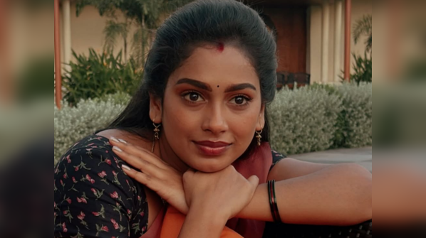 Moondru Mudichu