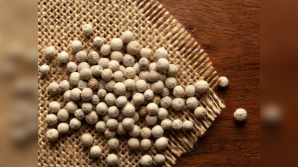 Relieves pain and inflammation