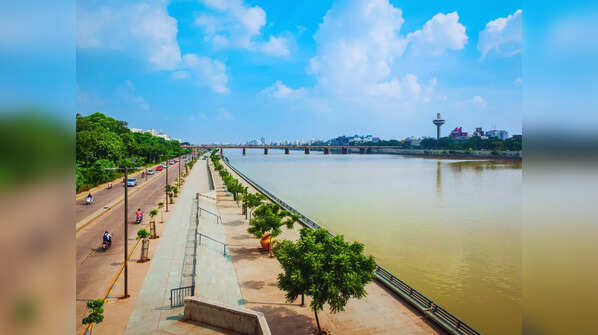 Visit the Sabarmati Riverfront