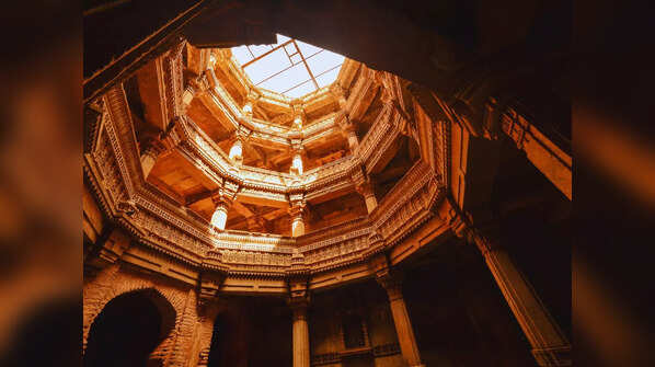 Walk through the historic pols of Old Ahmedabad