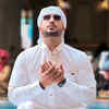 Article image for: His <i class="tbold">third time</i> Performing Umrah