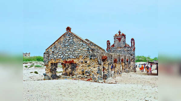 5 must-see ghost towns in India A journey through time