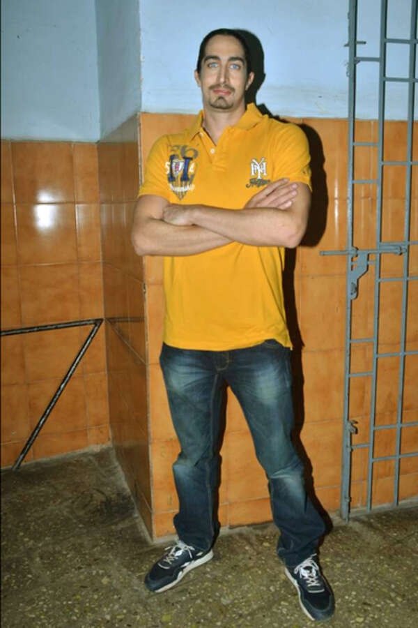 Adam Bedi Pictures