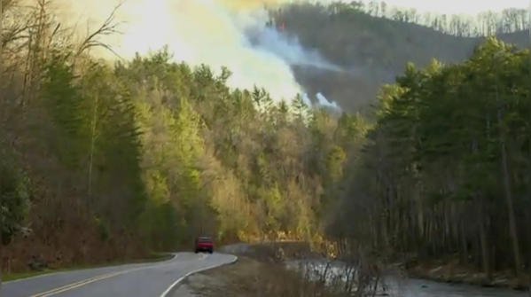 Table Rock fire grows to over 300 acres