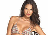 Bewitching bikini beauties