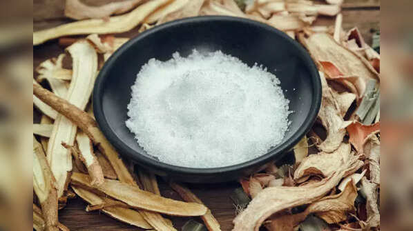 Aloe Vera and Camphor hair mask