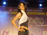 Fashion show @ 'Crescendo 2012'