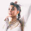 Jacqueline Fernandez – The Flexibility and Dance Expert