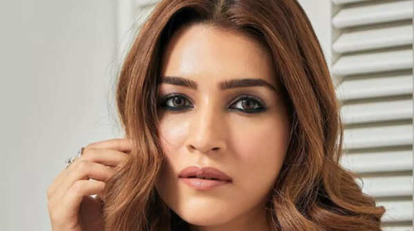 Bold eyes with a simple twist