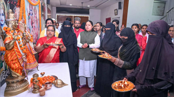 Muslim Women join Ram Navami celebrations in Varanasi
