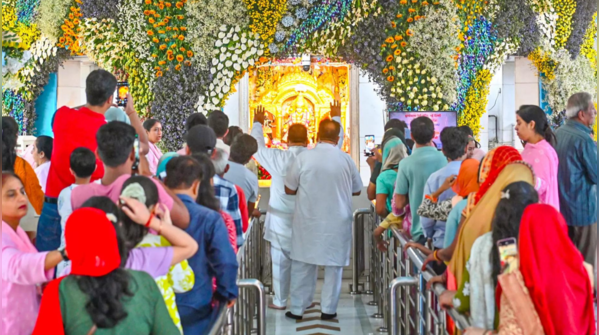 Delhi in festivity mode