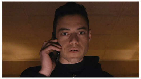 ‘Mr. Robot’: Hacker takes on a corrupt corporation