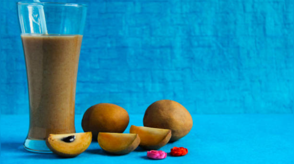 Does chikoo help improve bones?