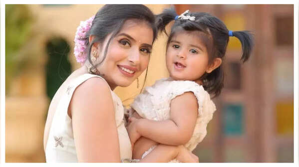 When I was doing Kaisa Hai Ye Rishta Anjana Sa my daughter suffered a lot