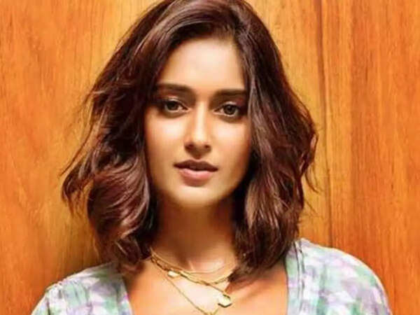 Ileana D Cruz