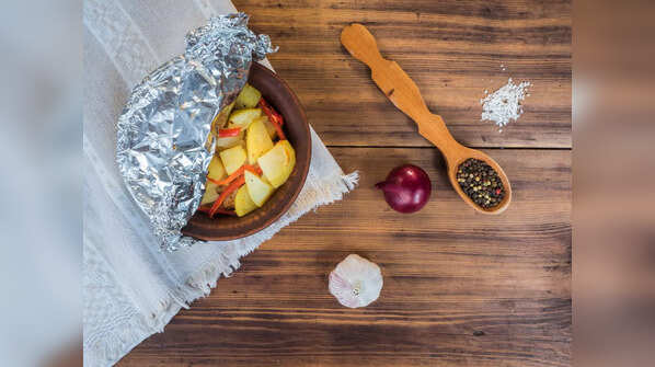 Using aluminum foil