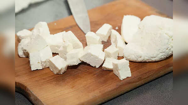 Paneer (Cottage Cheese): The muscle & hair builder