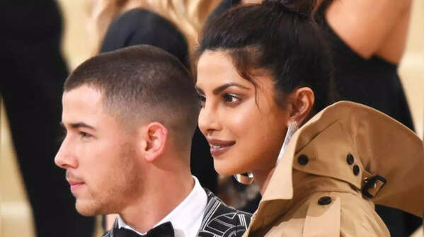 Met Gala 2017, A Shared Carpet, Not A Date (yet)