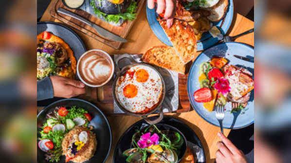 5 smart ways to make fast food healthier