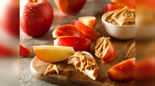 Peanut butter on apple slices