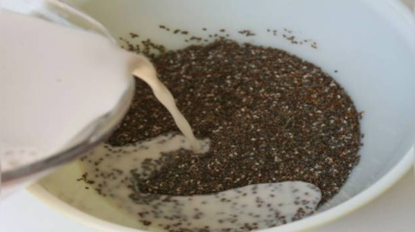 Start rubbing chia seeds