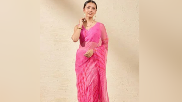 Pink georgette leheriya saree